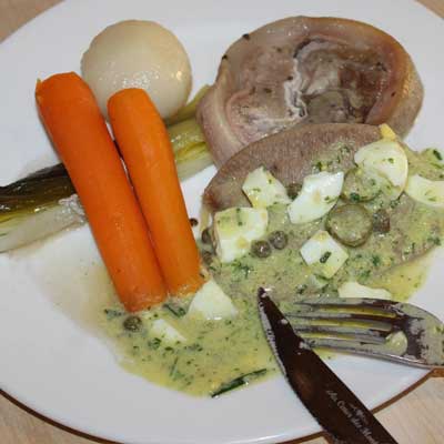 Tête de veau cuisiné maison restaurant Entremont Haute Savoie France Sophie Livebardon