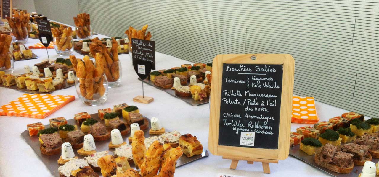 l'auberge au coeur des monts vous propose de manger des bons petits plats cuisinés maison dans un cadre original et très sympathique arvimedia